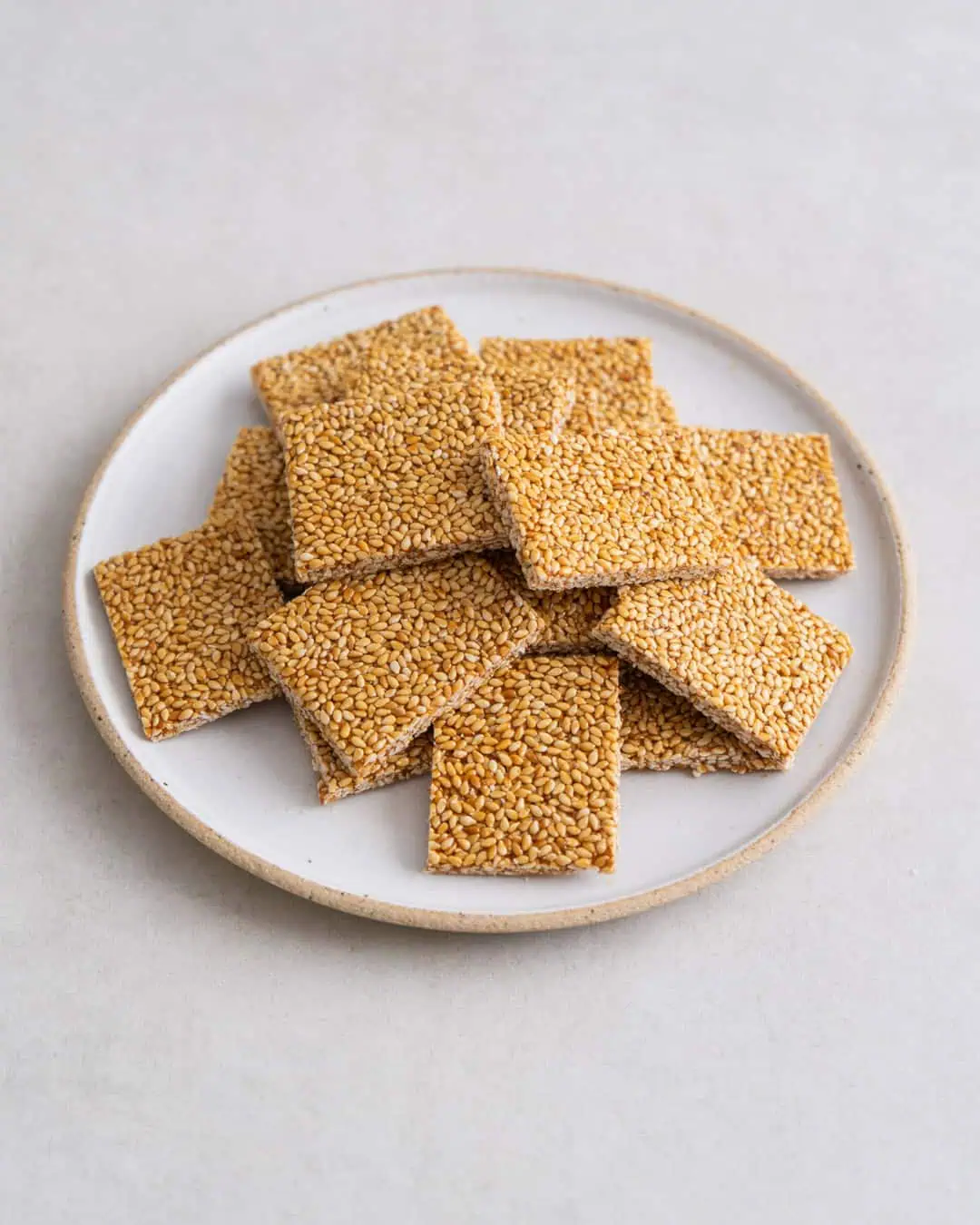 ICS SEASAME CHIKKI IN JAR 400G