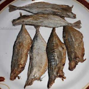 PARAW DRIED FISH WHOLE 1kg